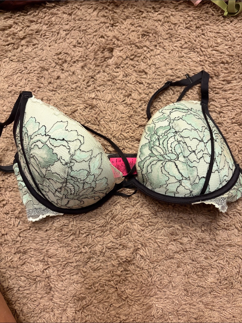 Light Mint Lace Push-Up Bra with Black Trim
